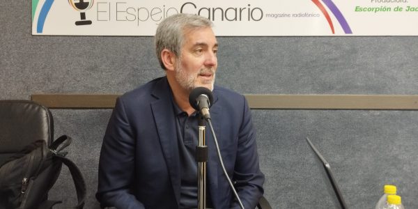 Fernando Clavijo en los estudios de El Espejo Canario