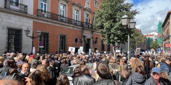 Manifestación de letrados judiciales ante el Ministerio de Justicia
