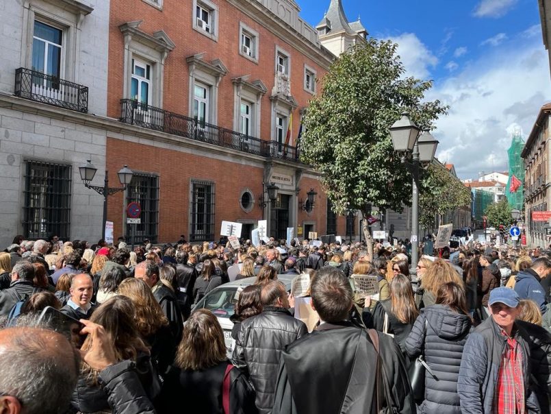 Manifestación de letrados judiciales ante el Ministerio de Justicia Manifestación de letrados judiciales ante el Ministerio de Justicia