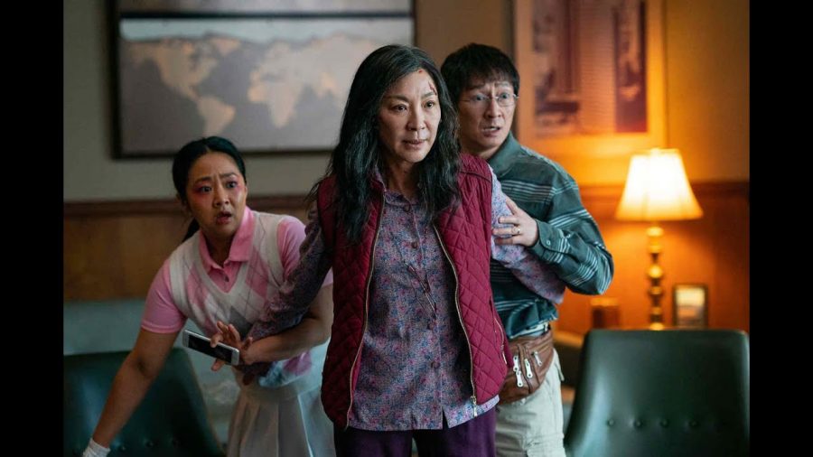 Escena de 'Everything Everywhere All at Once' | A24 Escena de 'Everything Everywhere All at Once' | A24