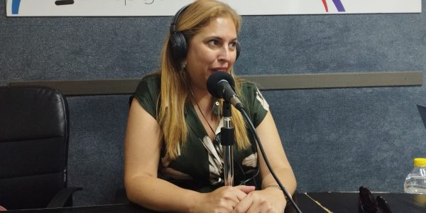 Isabel Mena en los estudios de El Espejo Canario