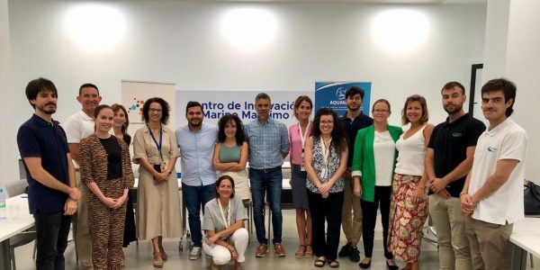 Encuentro de los equipos de AquaWind y Flora en el Puerto de Las Palmas | Foto: Infopuertos