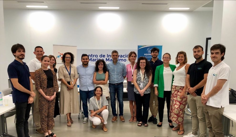 Encuentro de los equipos de AquaWind y Flora en el Puerto de Las Palmas | Foto: Infopuertos