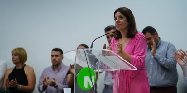 Carmen Hernández durante la noche electoral del 28-M