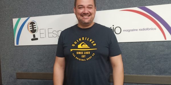 Sergio de la Fe en los estudios de El Espejo Canario