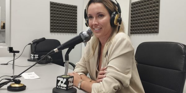 María Fernández en los estudios de El Espejo Canario