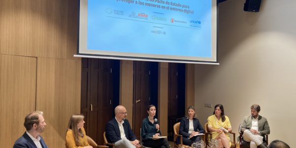Presentación de la propuesta de pacto de estado para proteger a los menores en internet