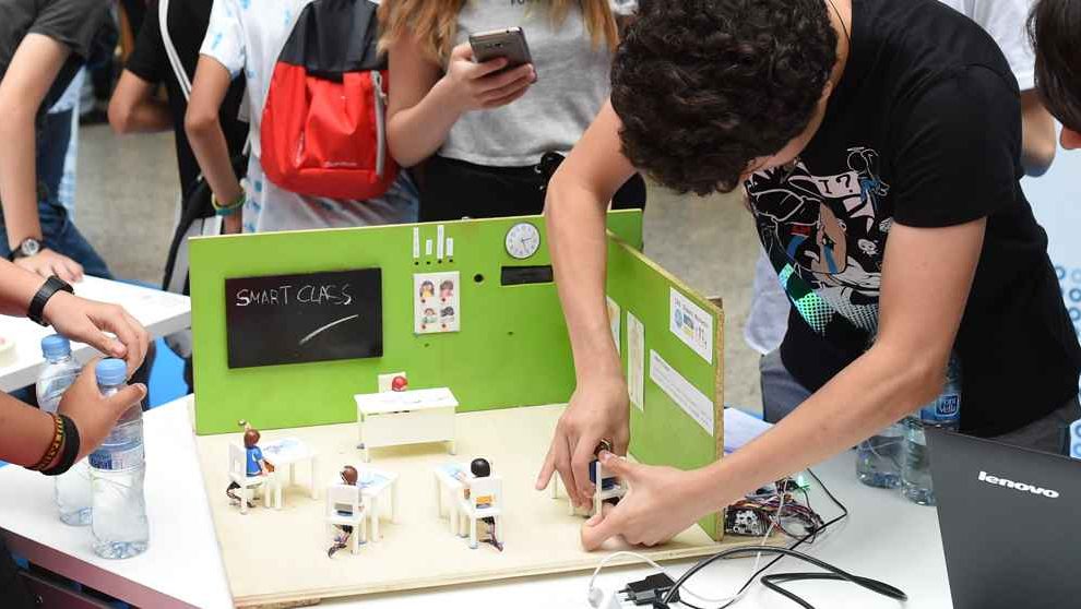 Alumnos participantes en el proyecto RetoTech | Foto: Fundación Endesa