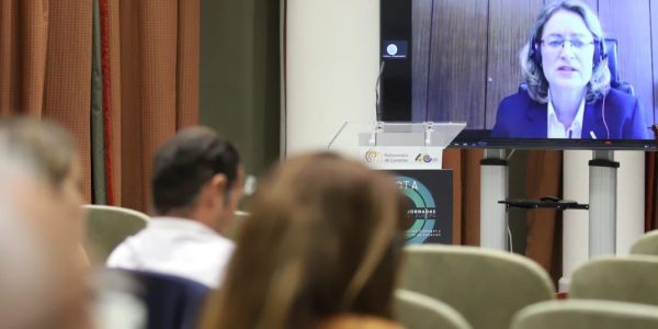 Intervención de Antje Grotheer en las Jornadas Conecta Canarias-Europa | Foto: Parcan