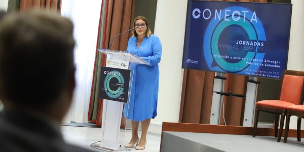 Astrid Pérez en la sesión inaugural de las Jornadas Conecta Canarias-Europa | Foto: Parcan