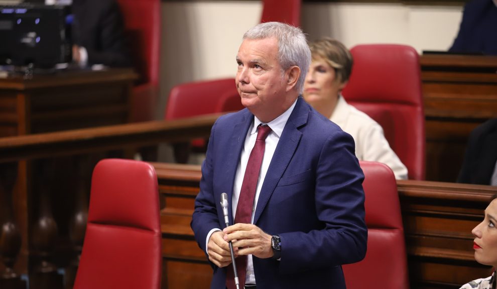 Chano Franquis en una sesión del Parlamento de Canarias | Foto: Parlamento de Canarias