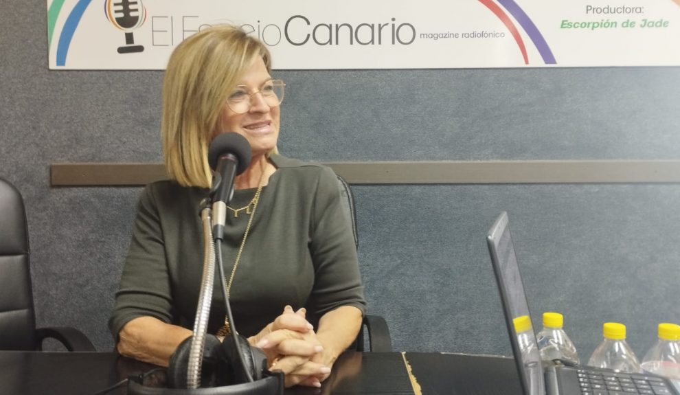 Inmaculada Medina en los estudios de El Espejo Canario