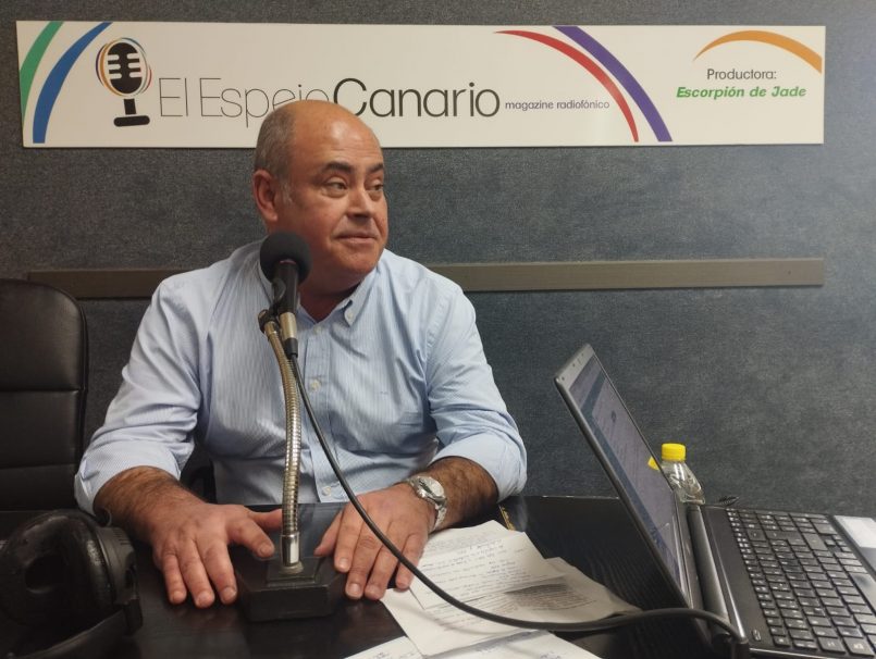 Virgilio Correa en los estudios de El Espejo Canario Virgilio Correa en los estudios de El Espejo Canario