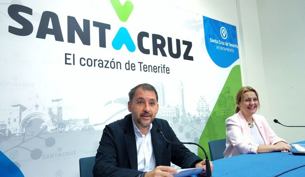 José Manuel Bermúdez y Purificación Dávila en una comparecencia de prensa | Foto: Ayuntamiento de Santa Cruz de Tenerife