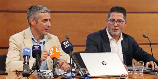 Andrés Díaz Matoso junto a Narvay Quintero | Foto: Gobierno de Canarias