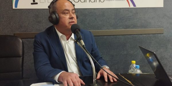 Virgilio Correa en los estudios de El Espejo Canario