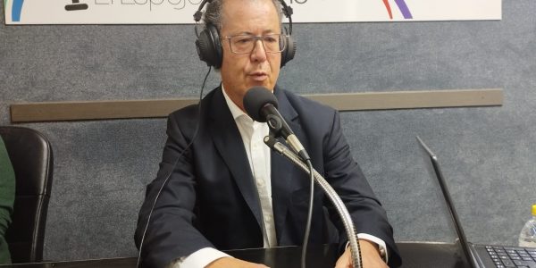 Fernando Gómez Pamo en los estudios de El Espejo Canario