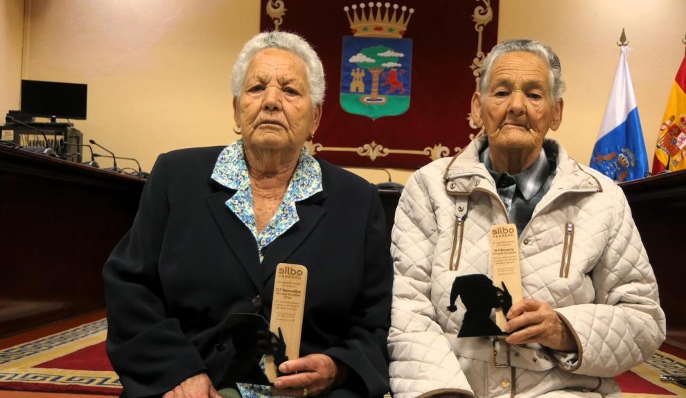 Rosario y Remedios Morales | Foto: Cabildo de El Hierro