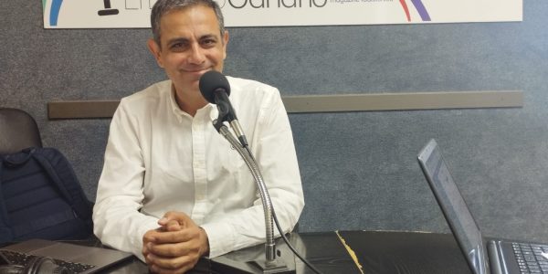 Jacques Bulchand Guidumal en los estudios de El Espejo Canario