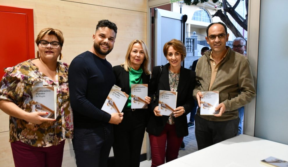 Presentación de el volume 'La educación, el poder de Mogán' | Foto: Ayuntamiento de Mogán