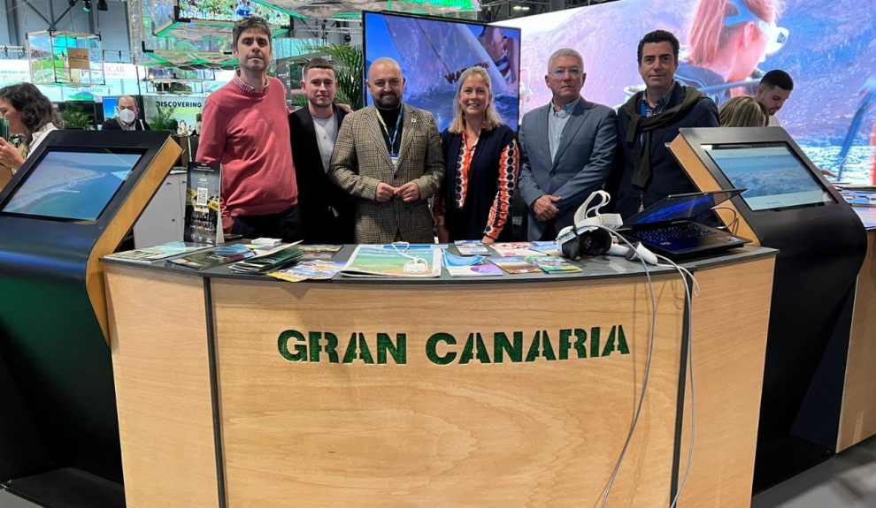 Carlos Álamo y el equipo de Turismo de Gran Canaria en Fitur | Foto: Turismo de Gran Canaria