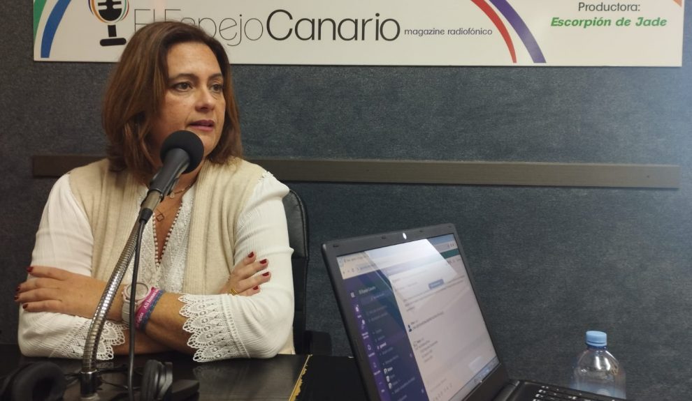 Beatriz Calzada en los estudios de El Espejo Canario