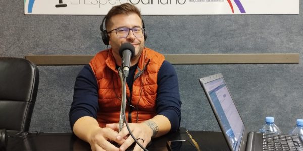Aridane González en los estudios de El Espejo Canario