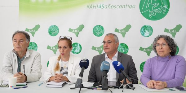 Rueda de prensa de miembros de AHI | Foto: AHI