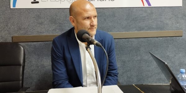 Gersán Murcia en los estudios de El Espejo Canario