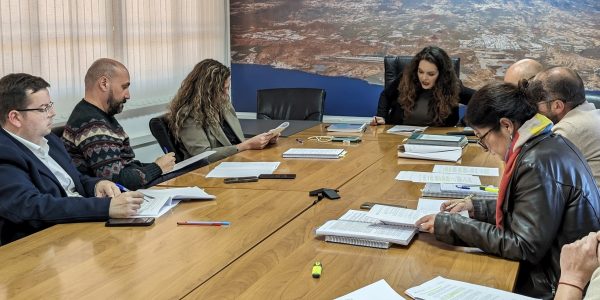 Reunión de Jennifer Miranda con técnicos y responsables del área de planeamiento | Foto: Ayuntamiento de Granadilla de Abona