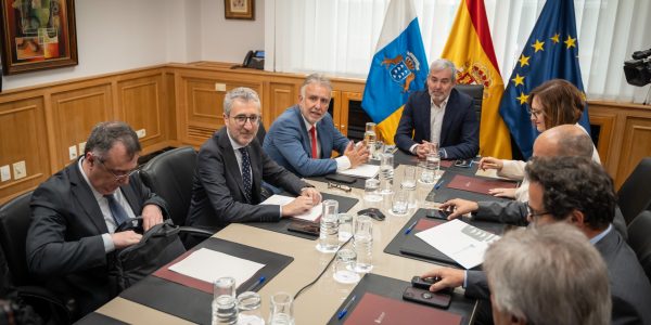 Reunión bilateral Canarias-Estado para la distribución de menores migrantes | Foto: Gobierno de Canarias