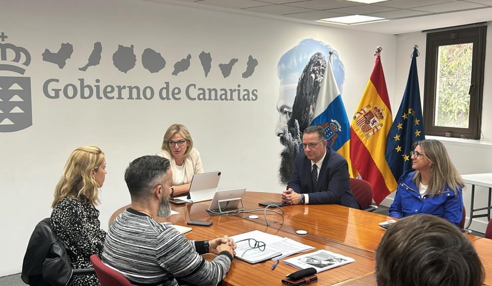 Reunión del proyecto de Enfermería Escolar | Foto: Gobierno de Canarias