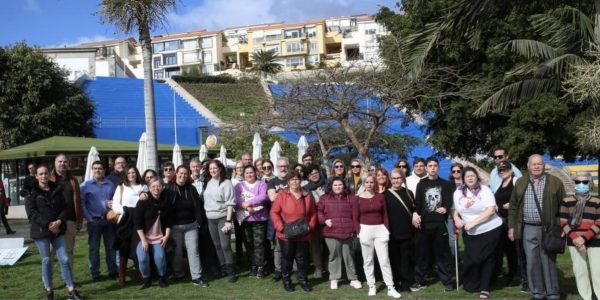 Miembros de la plataforma Y Ahora ¿Qué Hacemos?