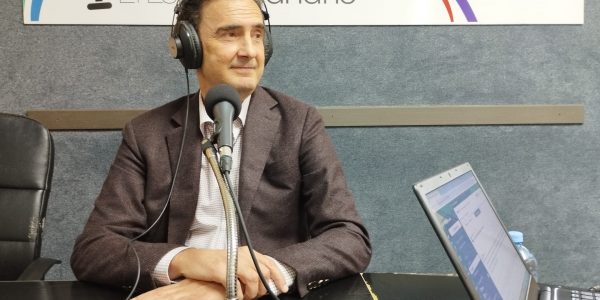 Pablo Casado en los estudios de El Espejo Canario