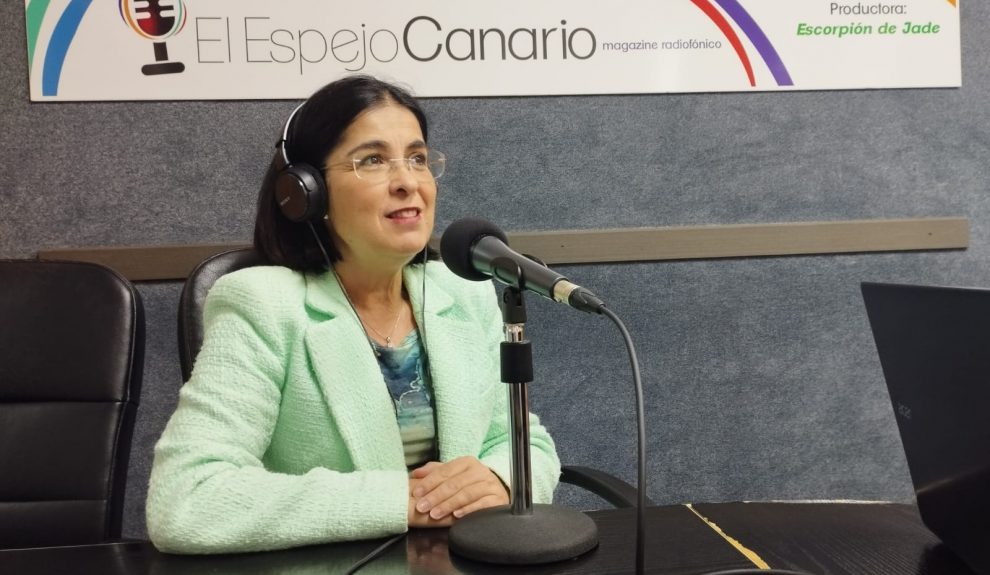 Carolina Darias en los estudios de El Espejo Canario