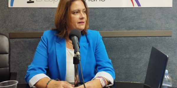 Beatriz Calzada en los estudios de El Espejo Canario
