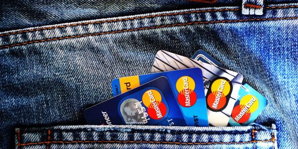 Muchas veces se llega a las deudas por el desconocimiento de cómo funcionan los instrumentos financieros | Foto: Pixbay