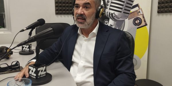 José Juan Socas en los estudios de El Espejo Canario