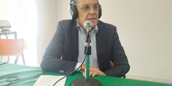 Antonio Núñez en el set de El Espejo Canario en la Universidad Politécnica de Las Palmas