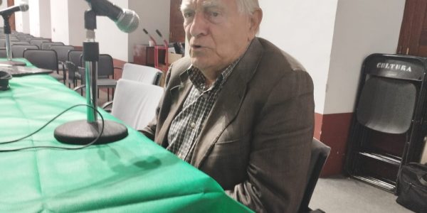 Miguel Ángel Fernández Matrán en el set de El Espejo Canario en ex convento de Santo Domingo de La Laguna