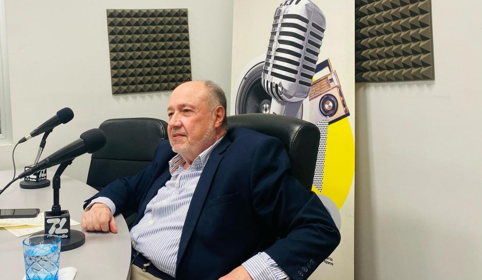 Francisco Fernández de Pedro en los estudios de El Espejo Canario