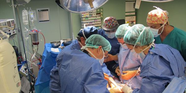 Momento de una intervención de trasplante hepático | Foto: SCS
