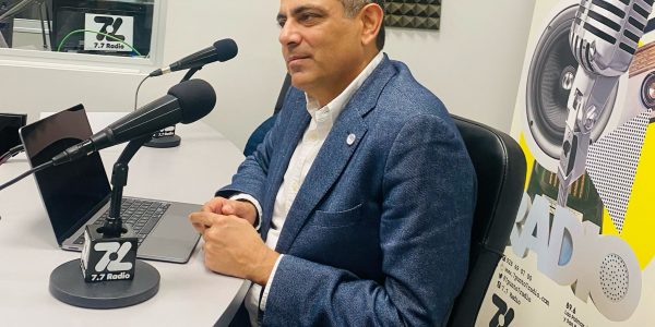 Jacques Bulchand en los estudios de El Espejo Canario