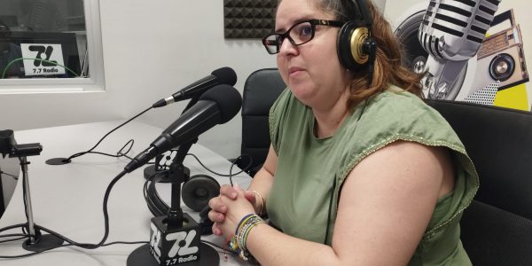 Romina Puga en los estudios de El Espejo Canario