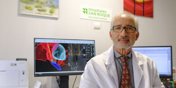 José Arbelo en su despacho en Hospitales Universitarios San Roque | Foto: HUSR