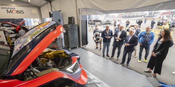 Visita el Service Park en la previa del arranque del FIA WRC Rally Islas Canarias | Foto: Instituto Insular de Deportes de Gran Canaria