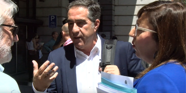 Francis Candil y Sandra Rodríguez tras la comisión de infancia | Foto: Gobierno de Canarias