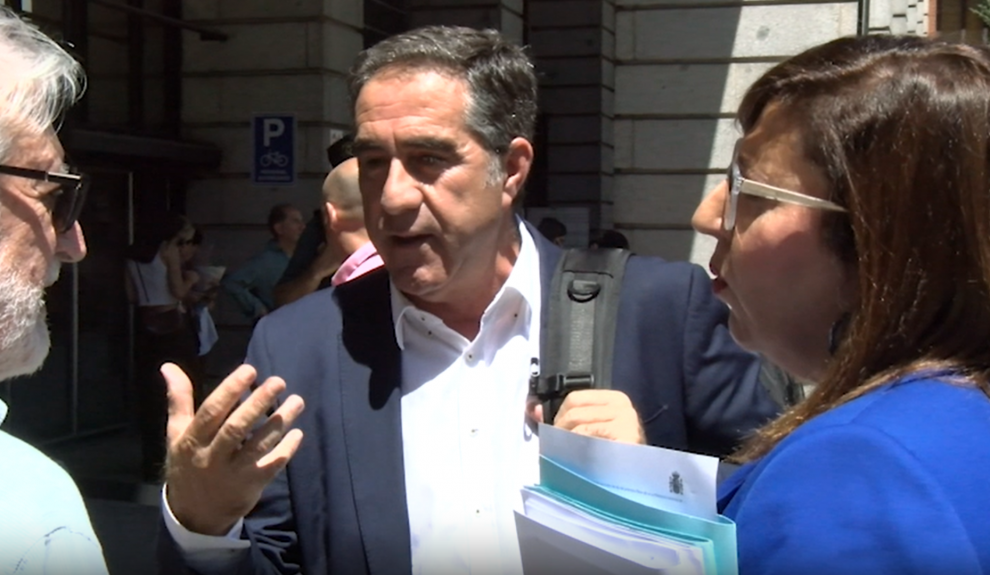 Francis Candil y Sandra Rodríguez tras la comisión de infancia | Foto: Gobierno de Canarias