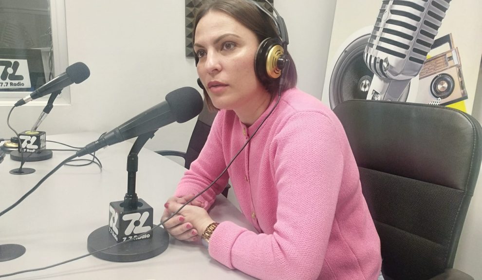 Migdalia Machín en los estudios de El Espejo Canario
