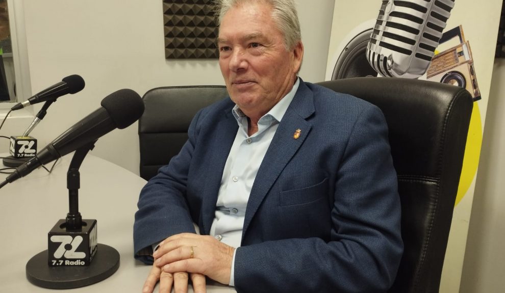 Juan Ruiz en los estudios de El Espejo Canario